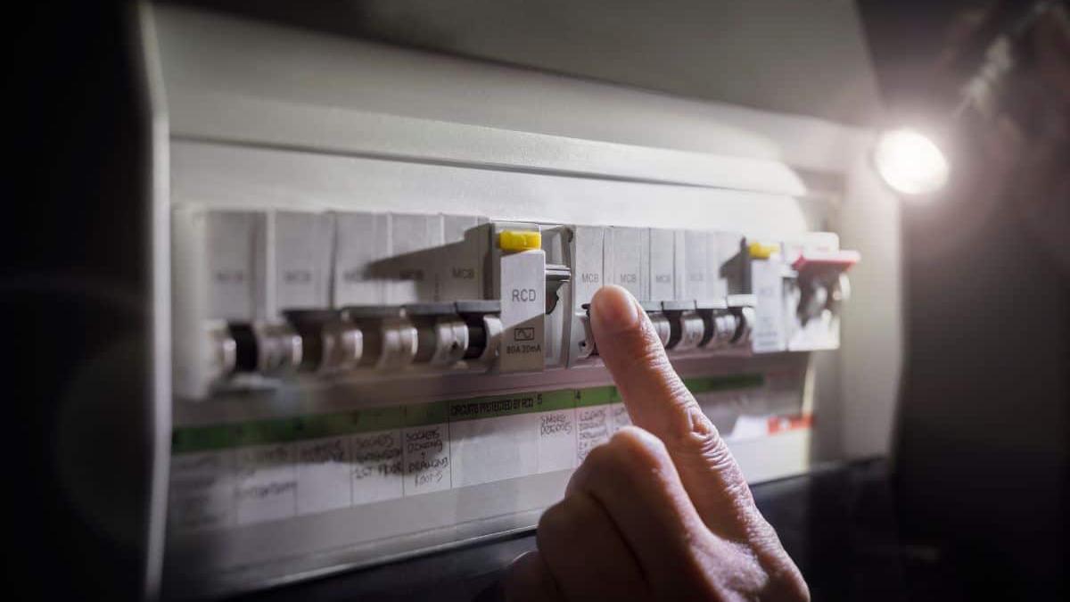 Resetting a tripped circuit breaker by torchlight