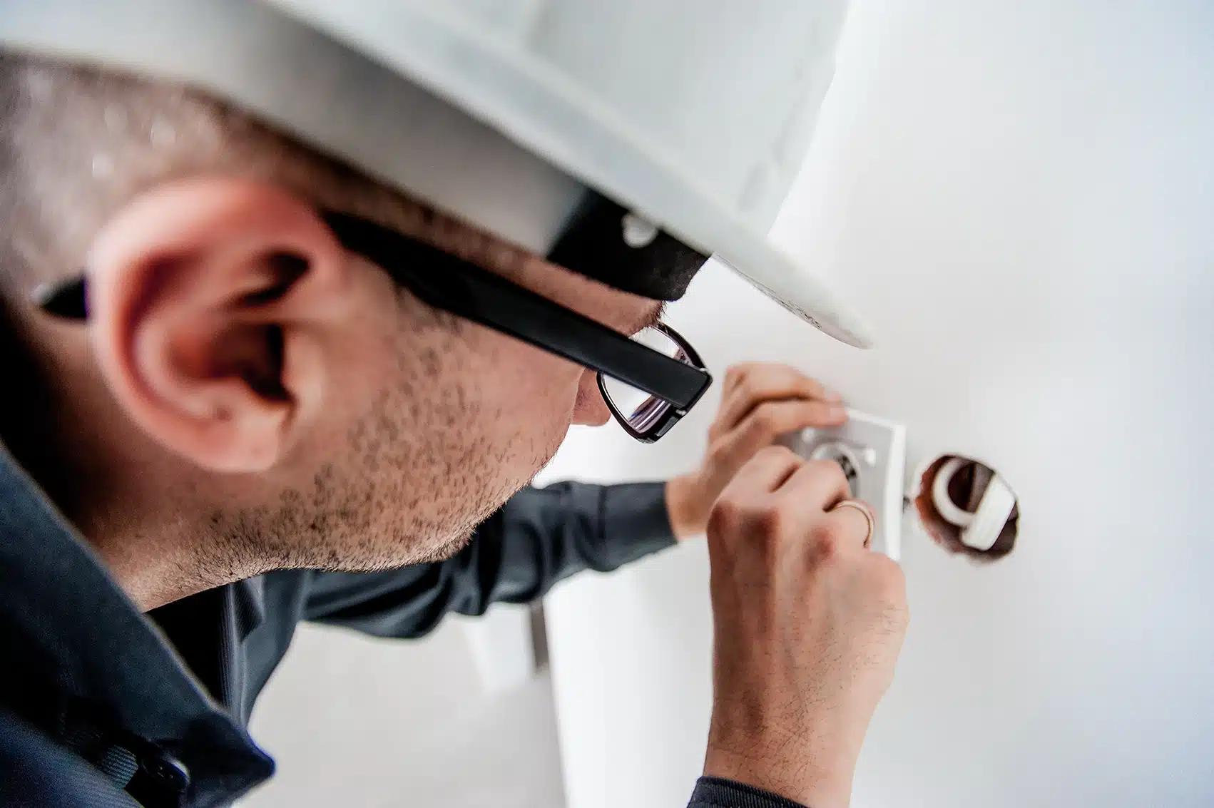 Electrician-Powerpoint electrician-brighton
